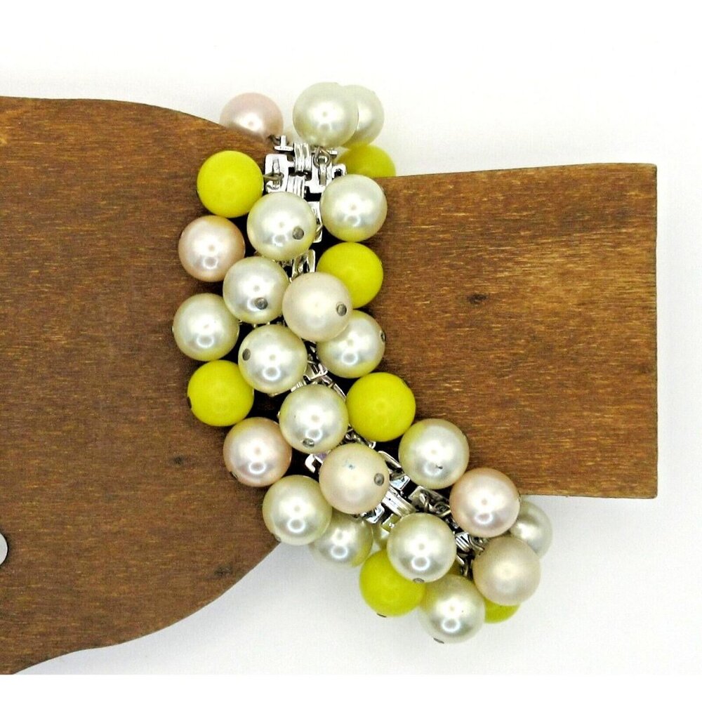 Vintage Japan Yellow Glass Faux Pearl Dangle Beads Silver Tone Bracelet